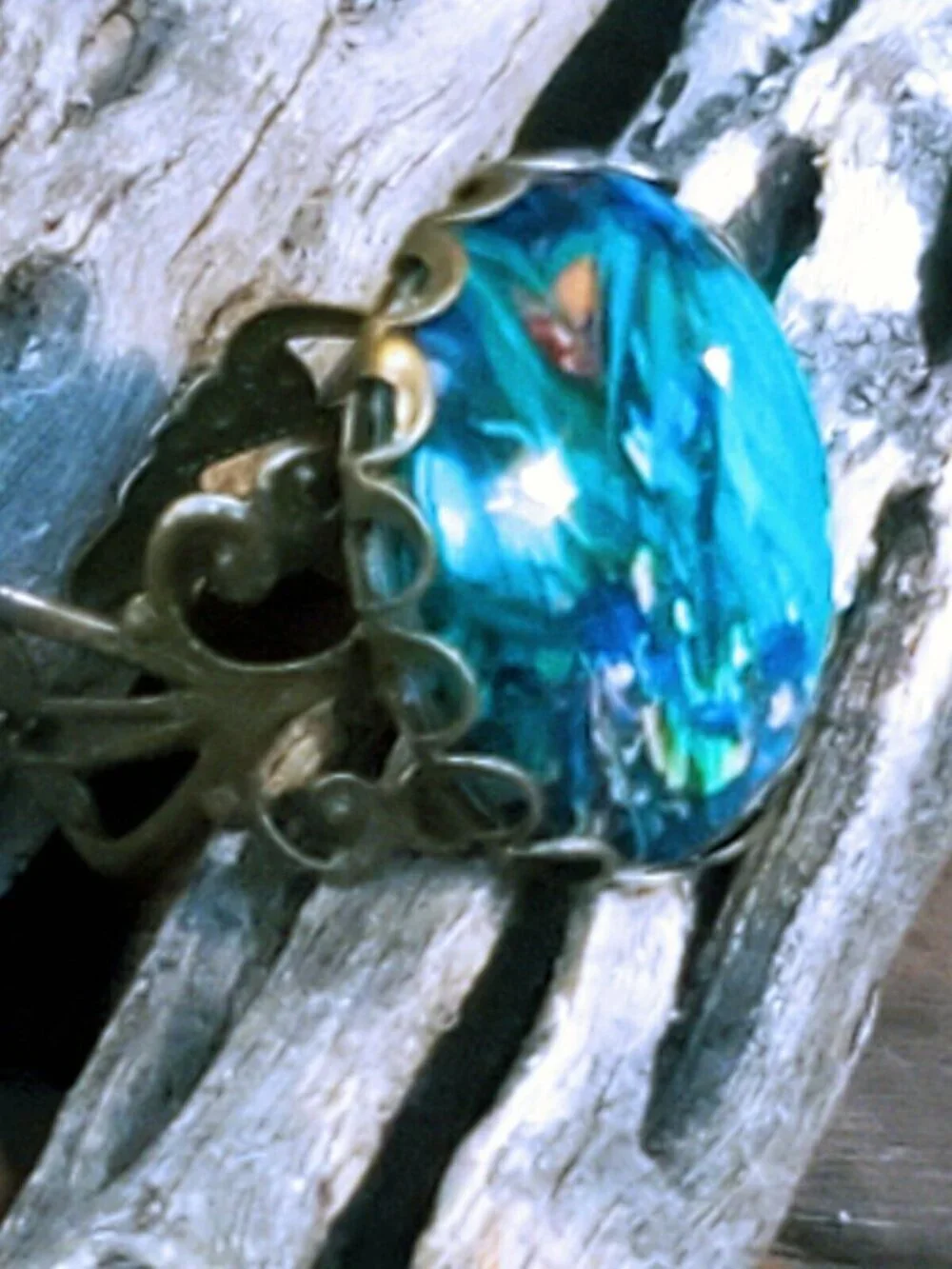 Vincent van Gogh Irises Famous Painting Art Glass Cabochon Bronze Filigree Ring